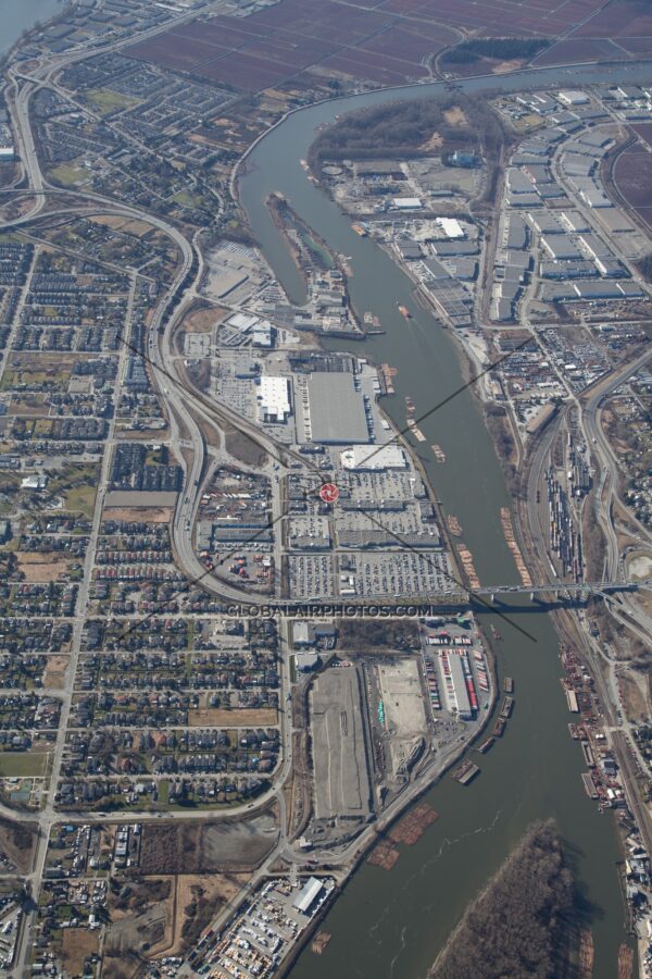 canada_bc_new_westminster_2014_02_20_0028 - Global Air Photos